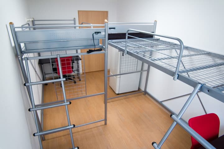 Room image 9