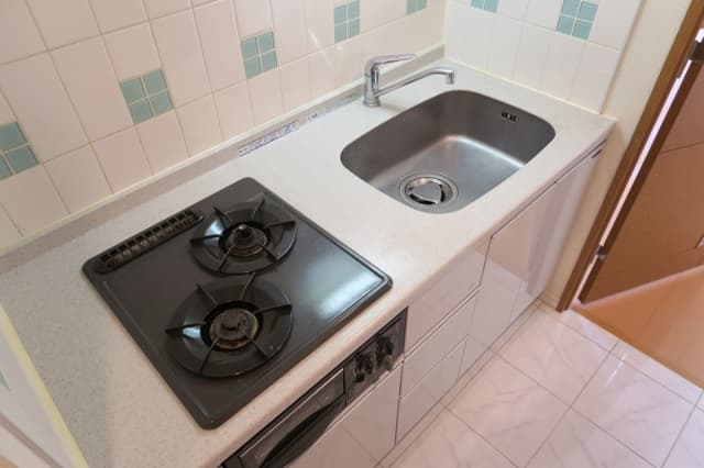Room image 12