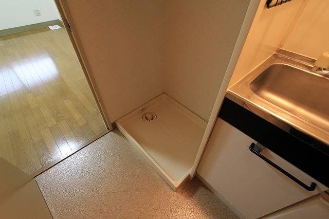 Room image 9