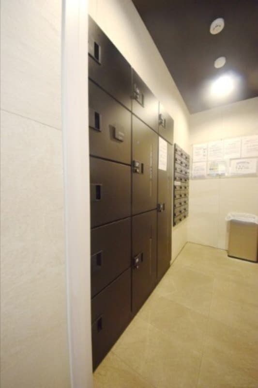 Room image 10