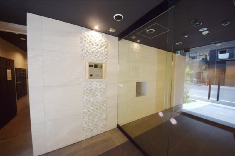Room image 13