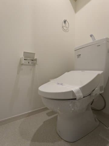 Room image 13
