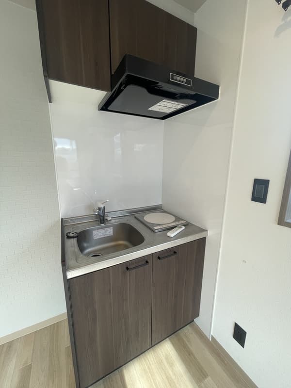 Room image 11