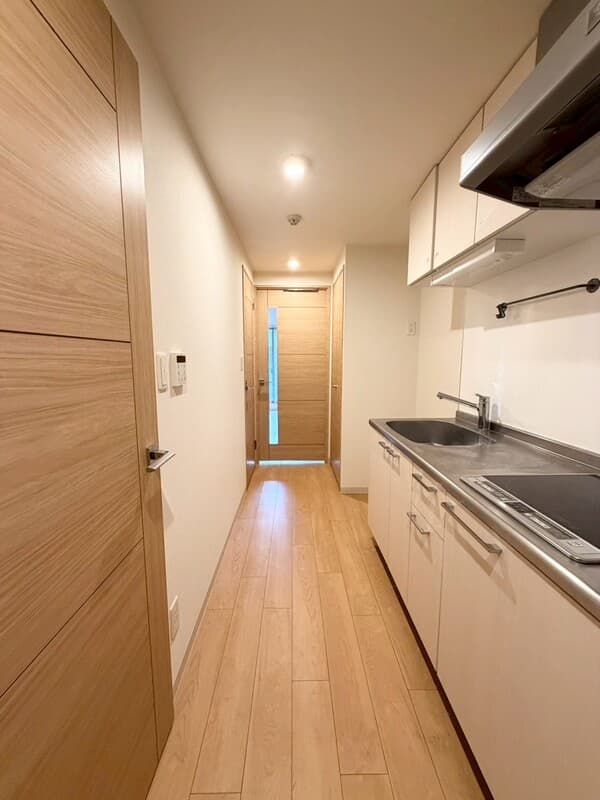 Room image 10