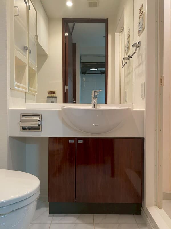 Room image 11