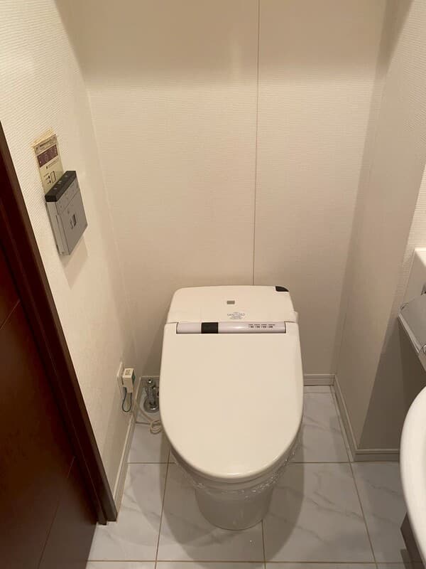Room image 12