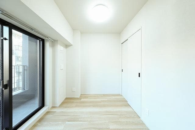 Room image 9
