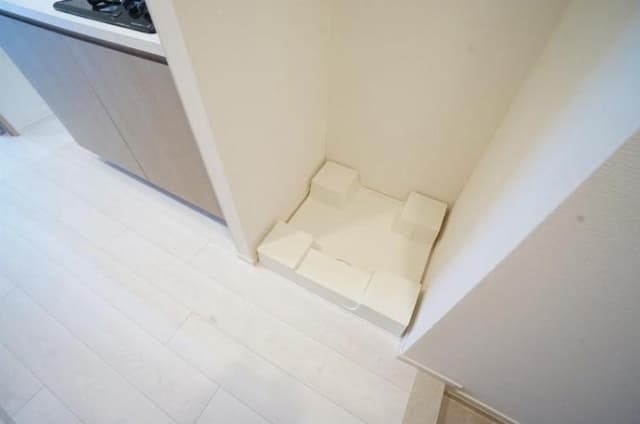 Room image 15