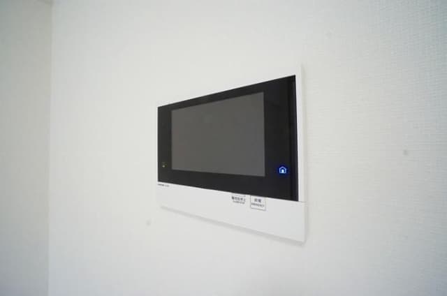 Room image 12