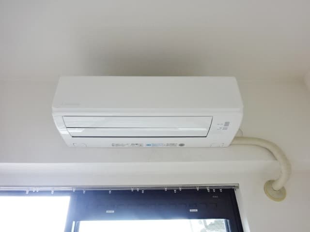 Room image 12