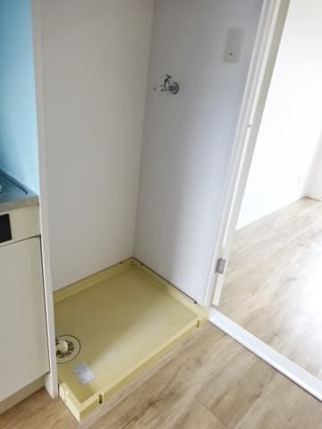 Room image 13