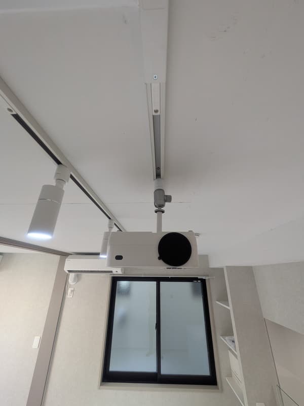 Room image 10