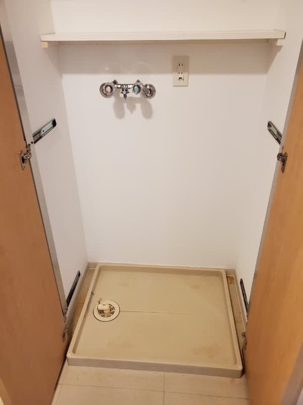 Room image 16