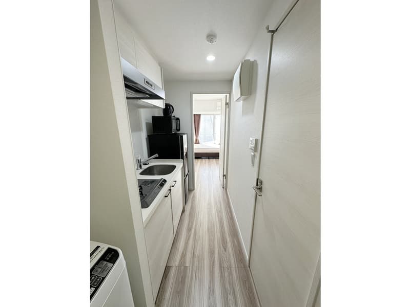Room image 10