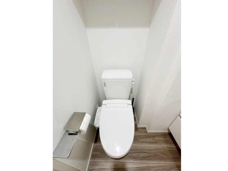 Room image 9