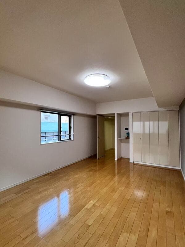 Room Image 16021075