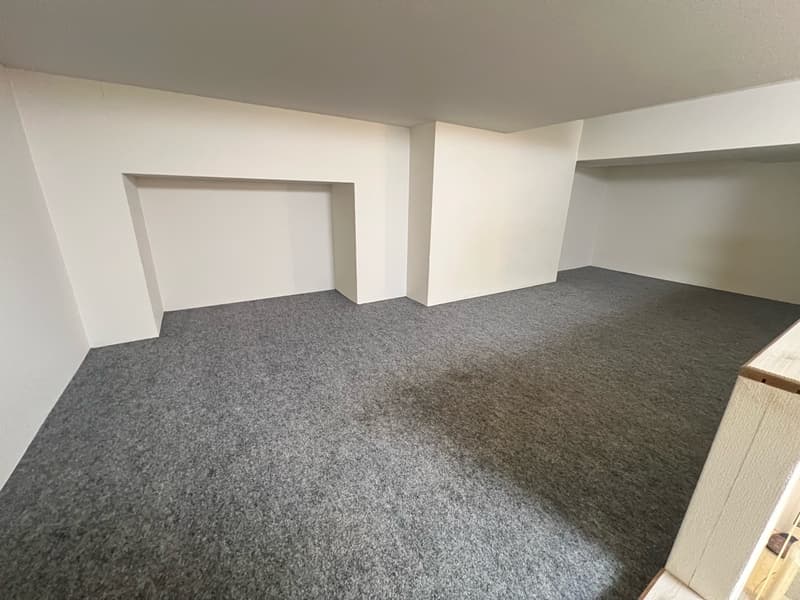 Room image 13