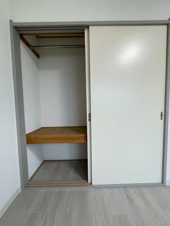 Room image 14