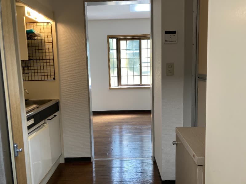 Room image 9