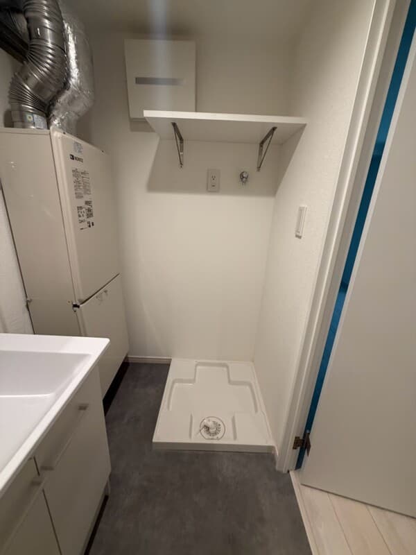 Room image 13
