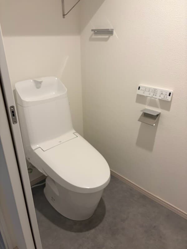 Room image 14