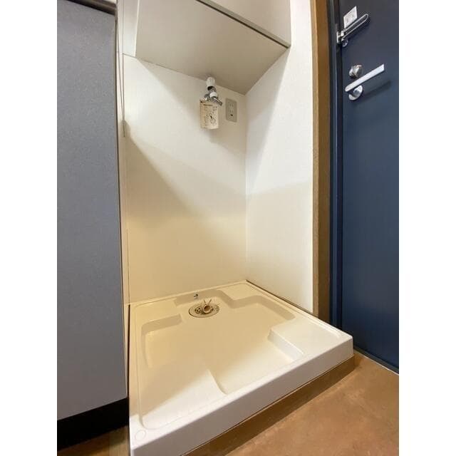 Room image 9