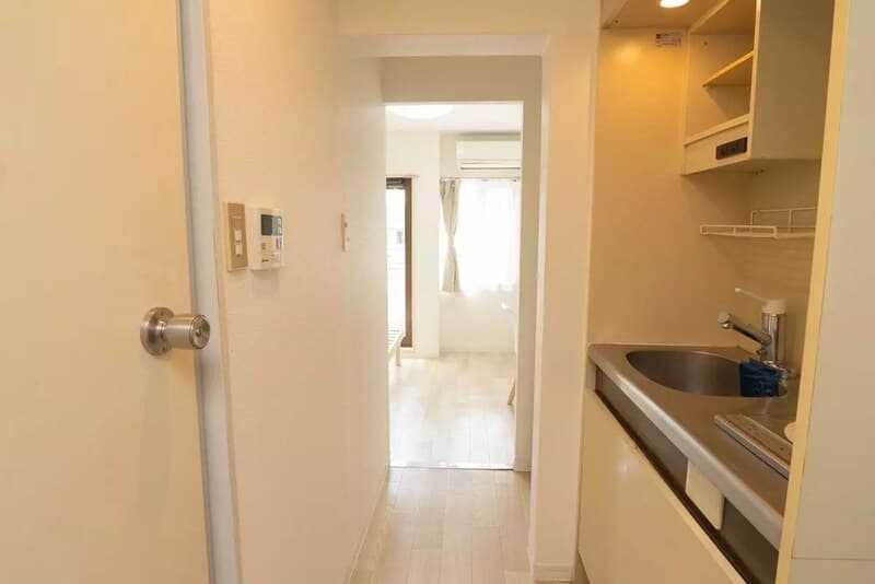 Room image 11