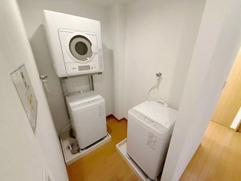 Room image 10