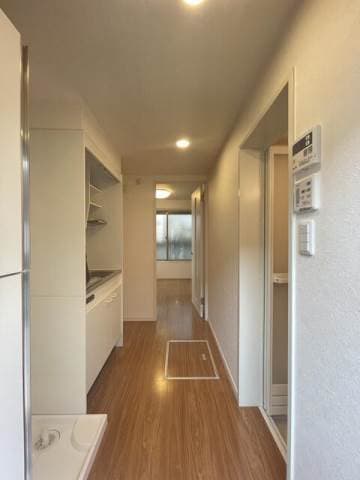 Room image 12