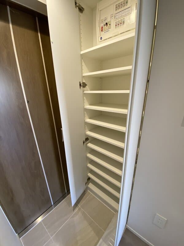 Room image 12
