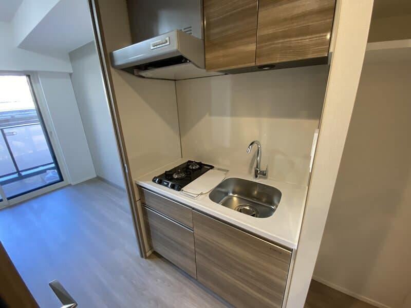 Room image 8