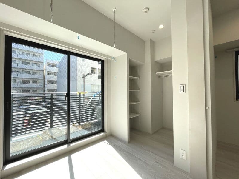 Room image 10