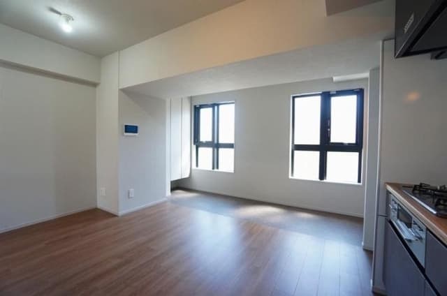 Room image 11