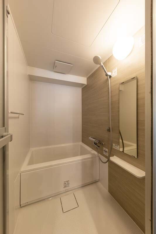 Room image 9