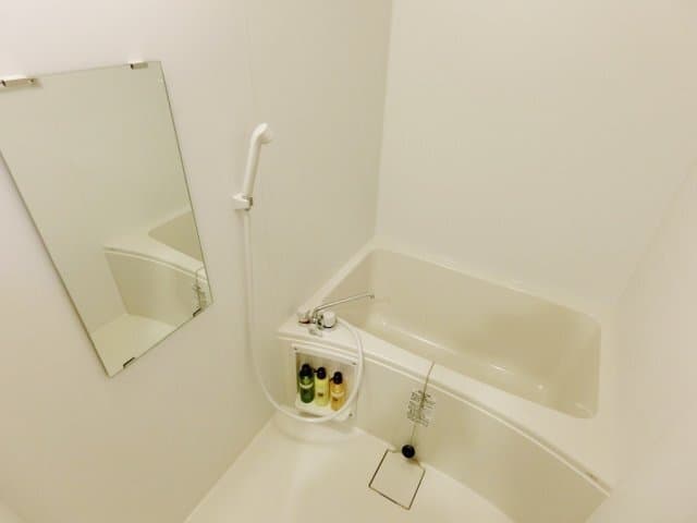 Room image 10