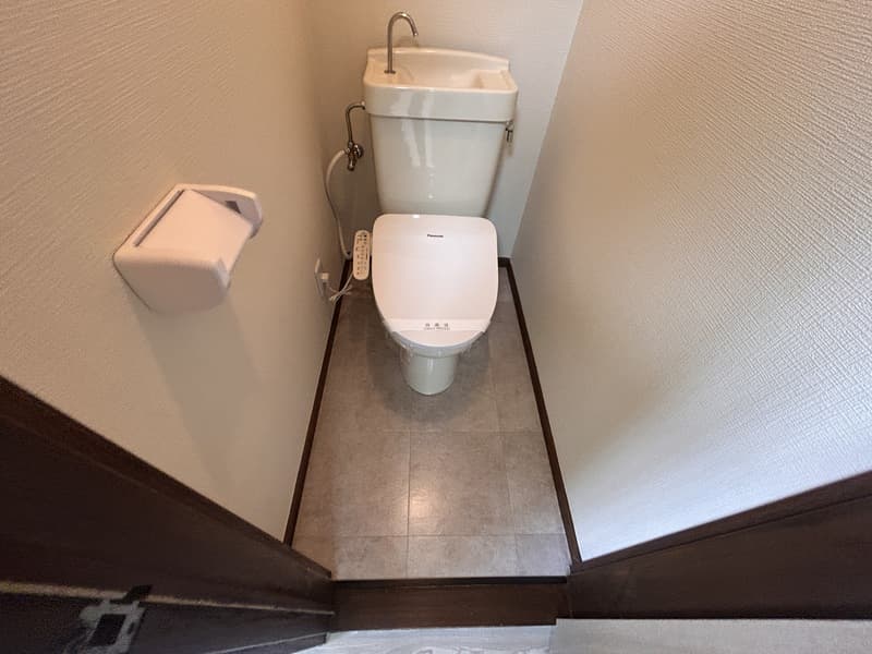 Room image 9