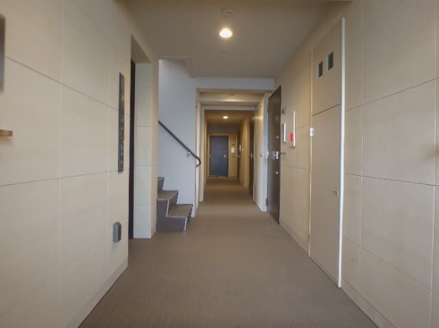 Room image 10