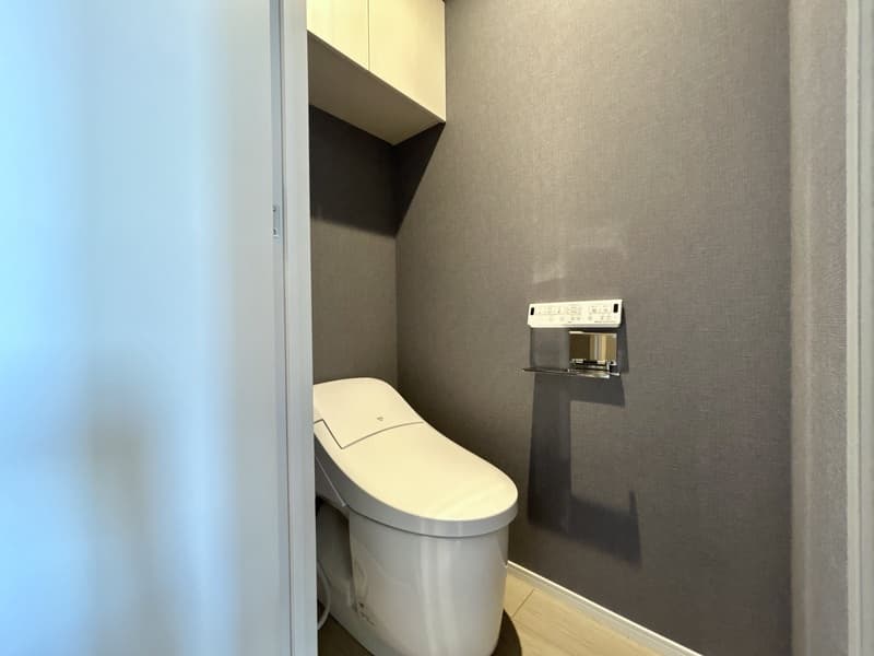 Room image 12