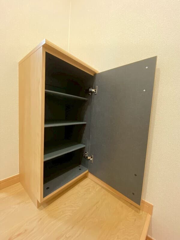 Room image 8