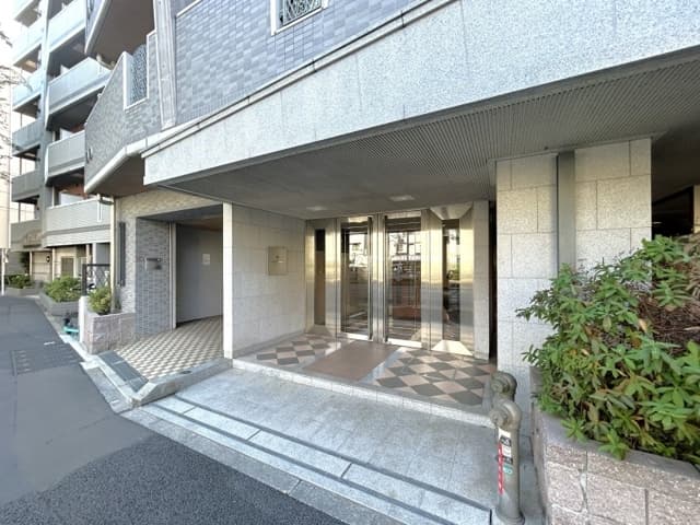 Room image 11