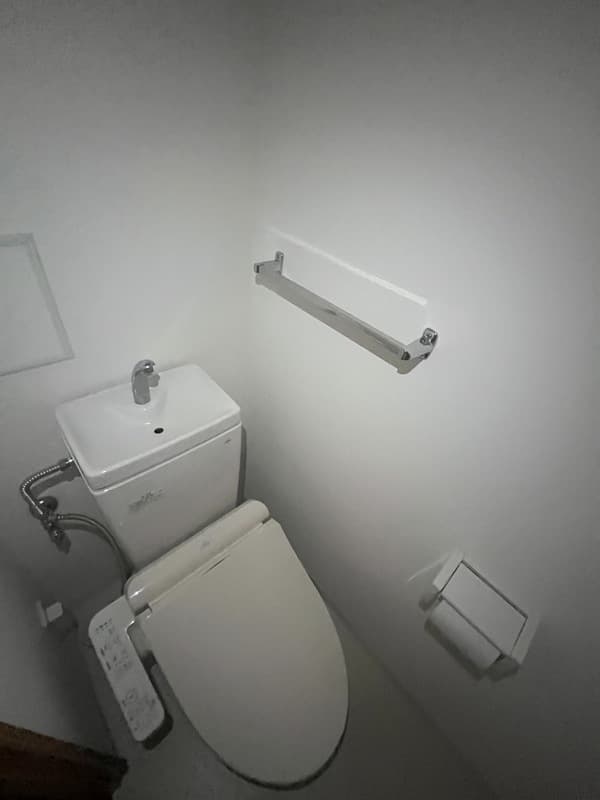 Room image 9