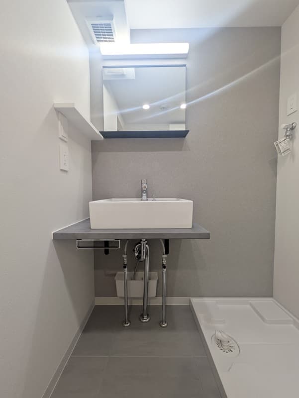 Room image 13