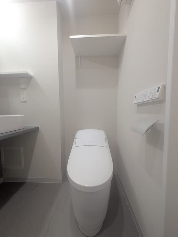Room image 11