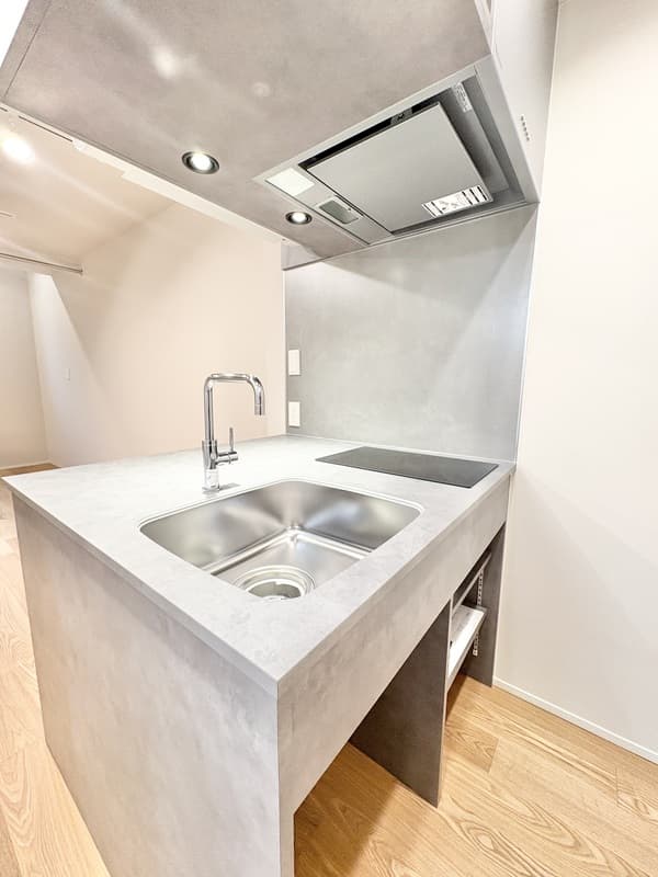 Room image 8