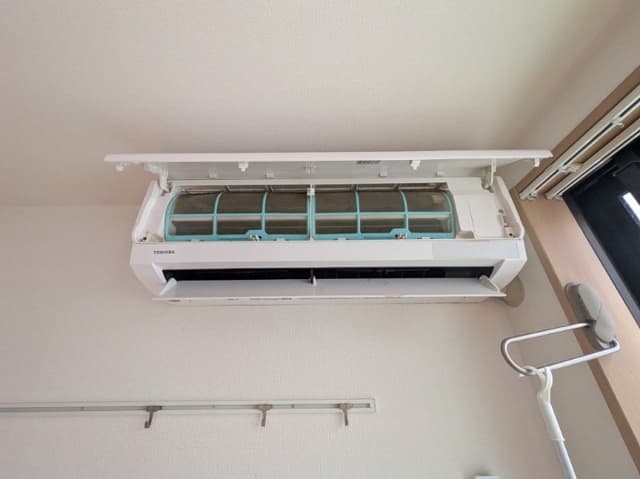 Room image 8