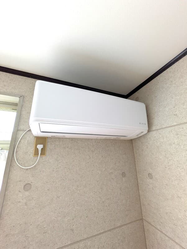 Room image 9