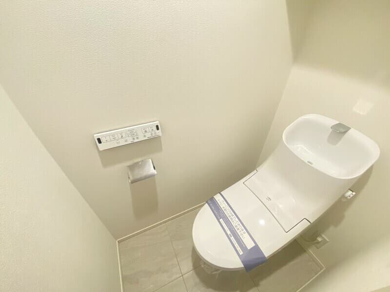 Room image 11