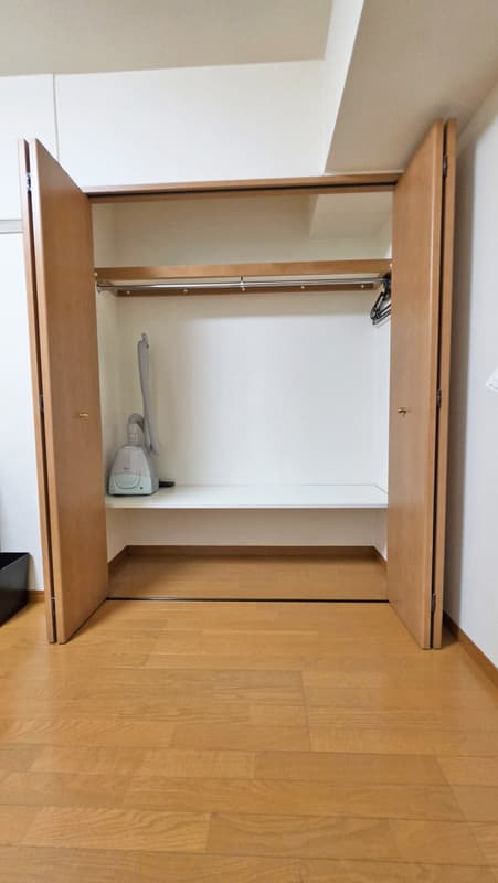 Room image 11