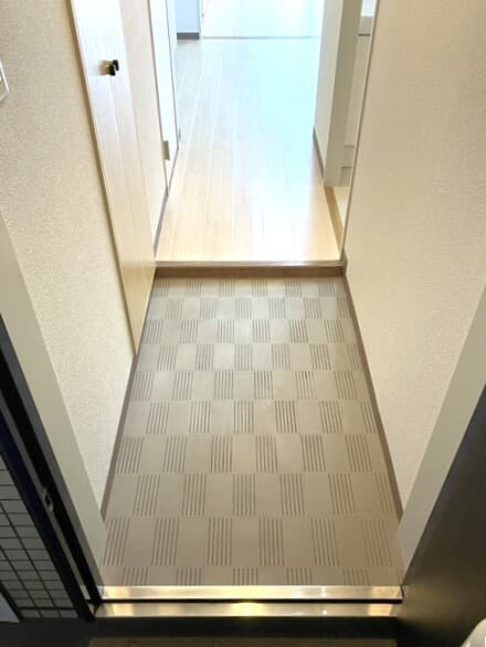 Room image 12