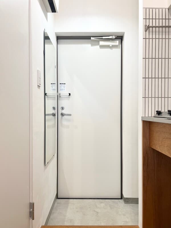 Room image 9